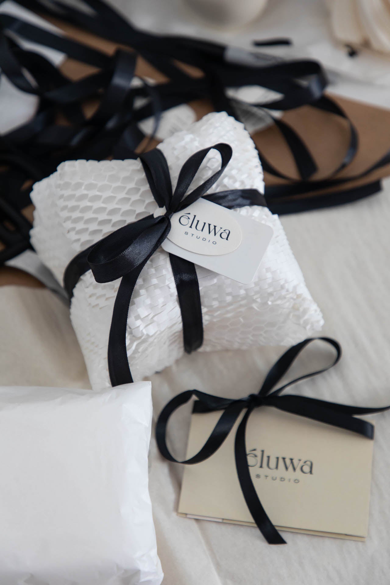 GIFT WRAP